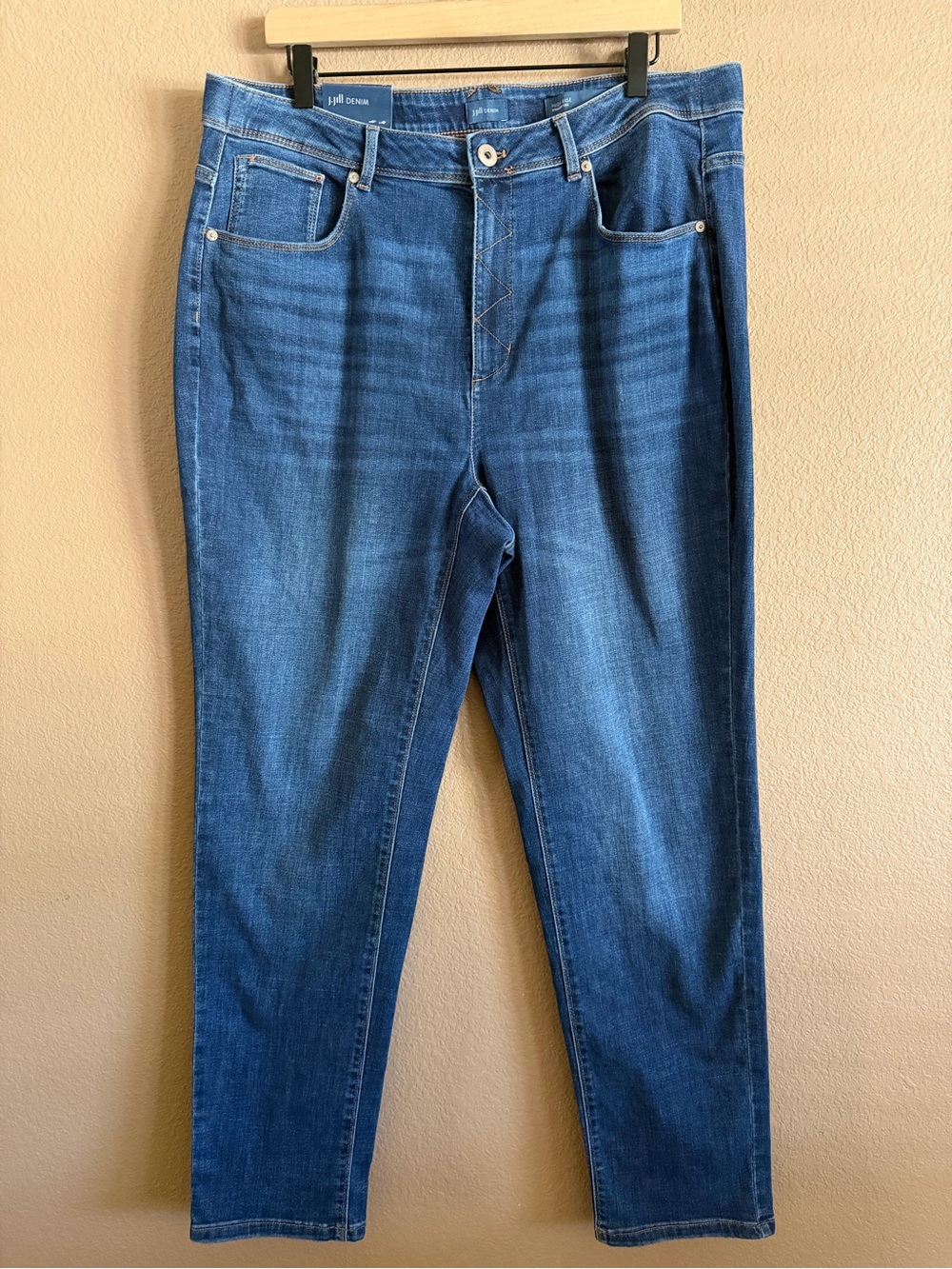 J. Jill Womenβs High Rise Straight Leg Jeans Portside Wash Size 18 NWT